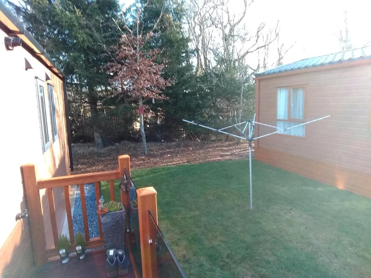 12 Burnside Lodge Auchterarder Esterno foto