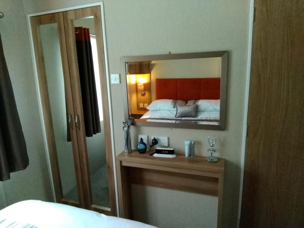 12 Burnside Lodge Auchterarder Esterno foto